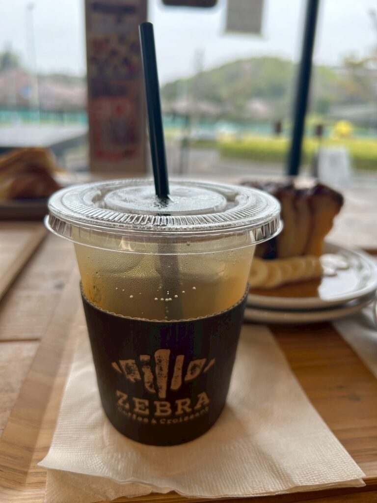 ZEBRA Coffee & Croissant 稲城中央公園店_稲城のミカタ