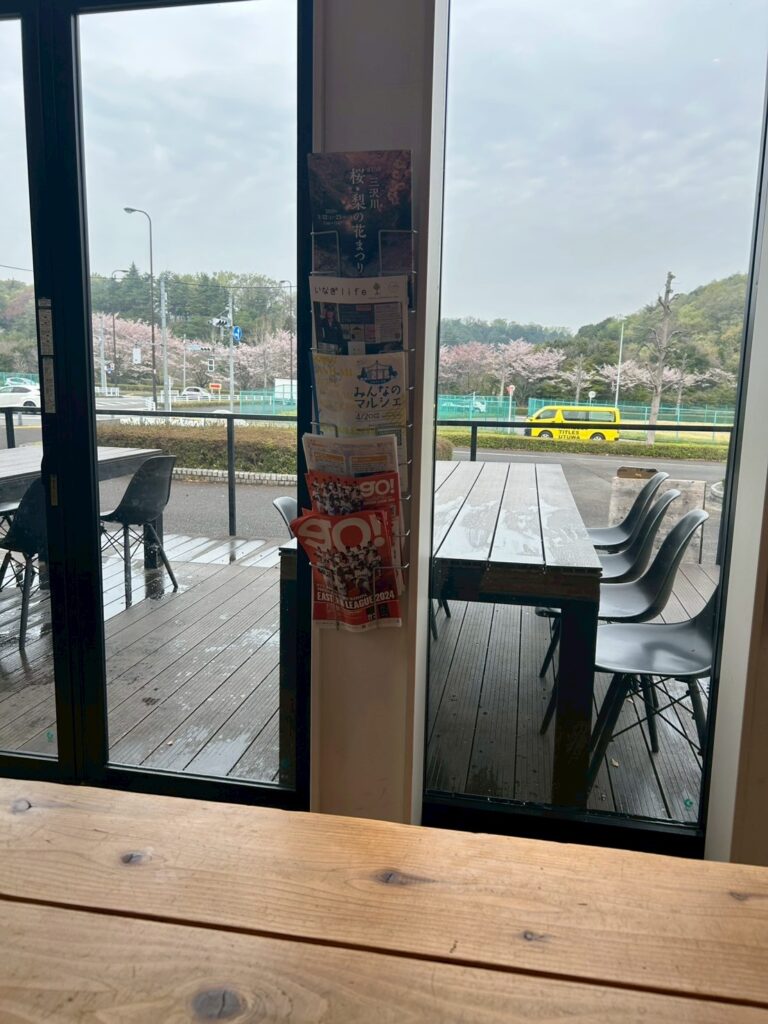 ZEBRA Coffee & Croissant 稲城中央公園店_稲城のミカタ
