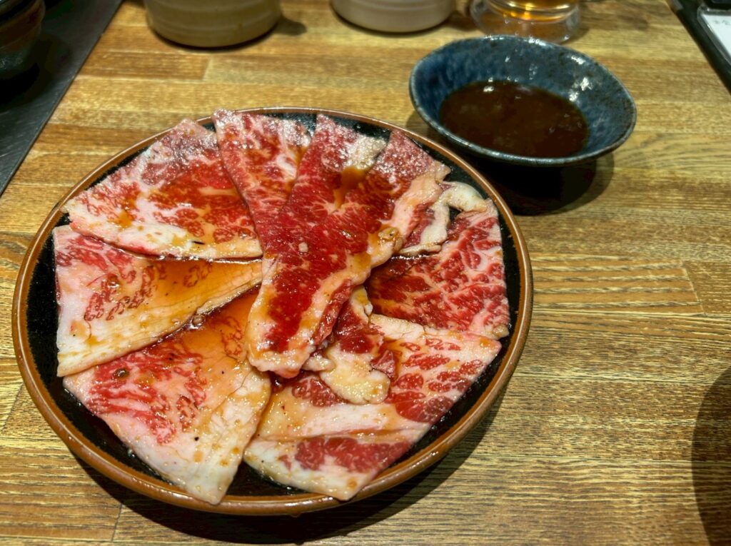 七輪炭火焼肉 遊輪 SOCOLA若葉台店_稲城のミカタ